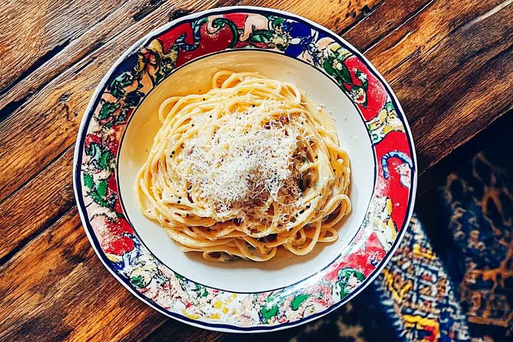 Spaghetti cacio e pepe