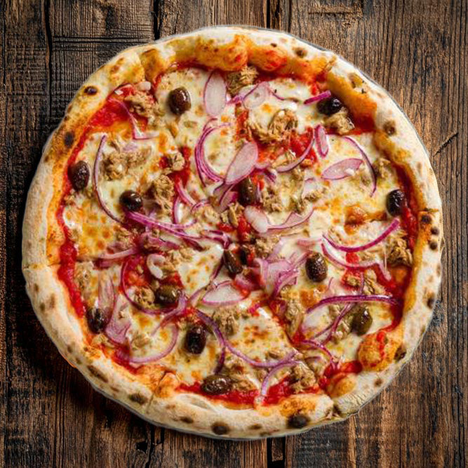 Chicken and Red onions Pizza